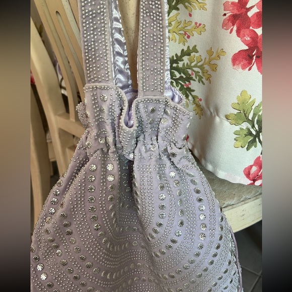 Boho Lavender and bead bucket drawstring shoulder bag - Picture 4 of 14